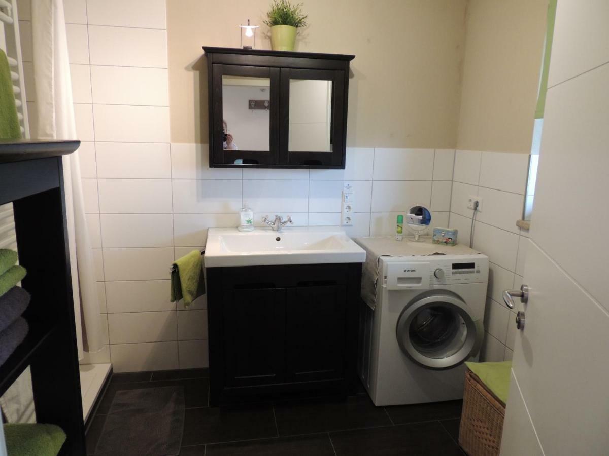 Ferienwohnung Butscher ايسني ام الغو المظهر الخارجي الصورة